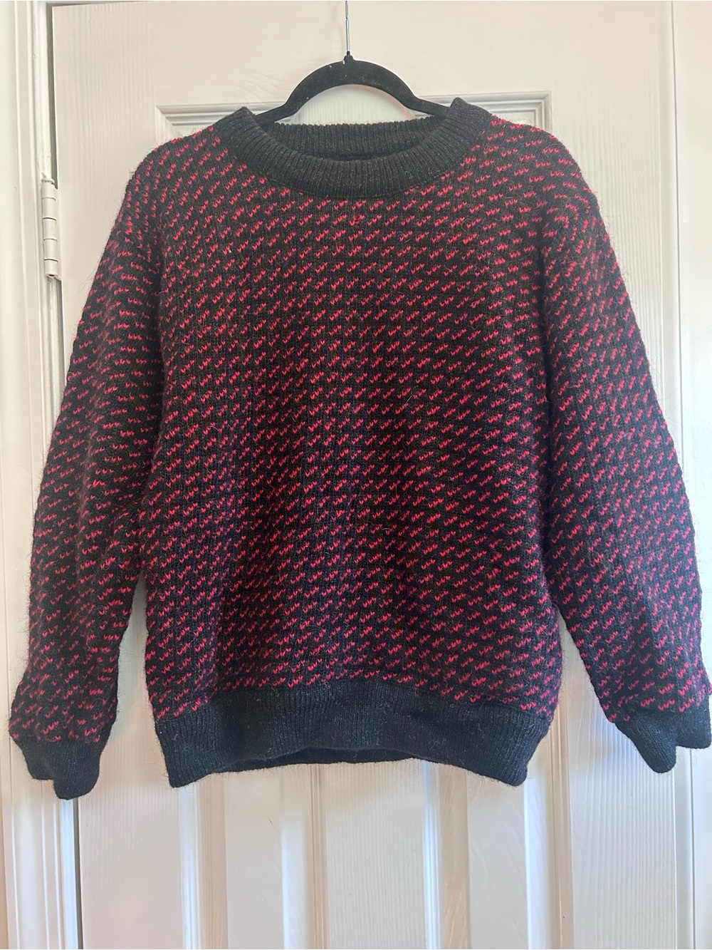 L.L. Bean Vintage Wool Black and Red Textured Crewneck Sweater Made in Norway